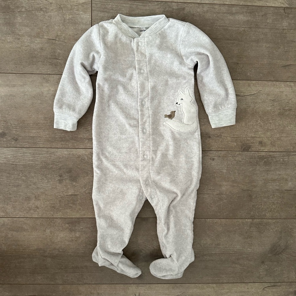Carter’s Baby Boy Fox Snap Fleece Footies Sleep & Play EUC size 9 Months